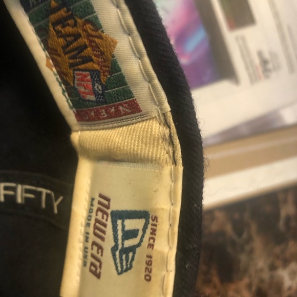 New Era NFL Denver Bronco Men’s Black Red Baseball Hat Size 7 1/4 - Picture 9 of 10